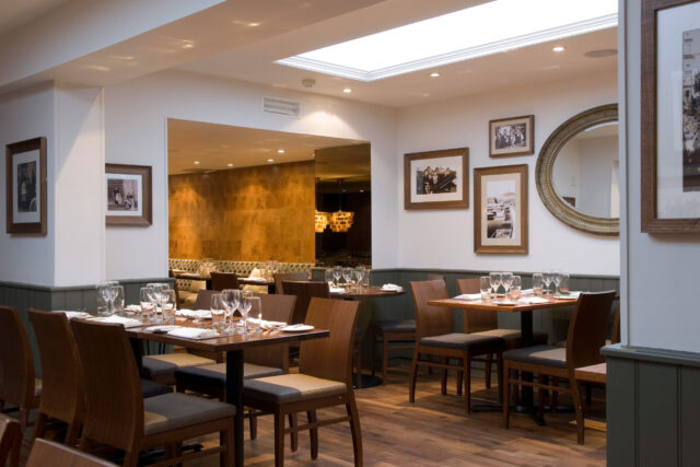 Sunday Roast lunch and dinner traditional dishes at restaurant in Bexley Italian and Spanish